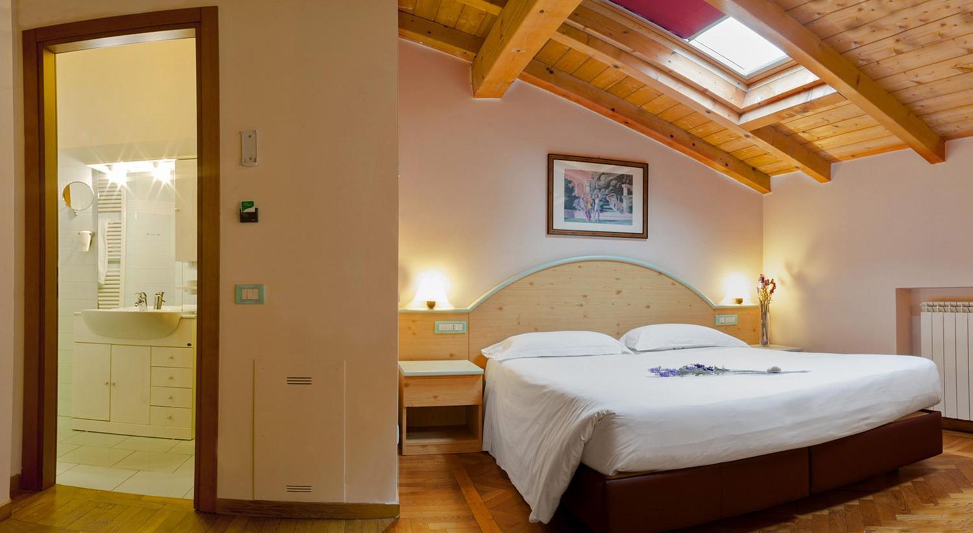 Hotel Touring Ferrara Værelse billede